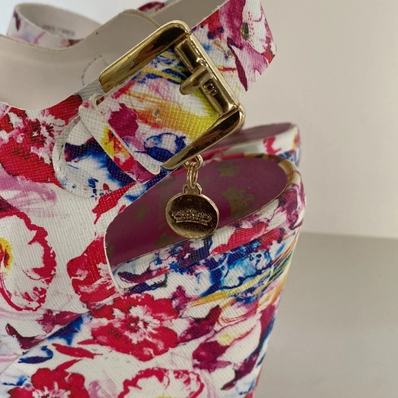 Juicy Couture Trish Floral Heeled Wedge Open Toe Slingback Sandals Size 7 - Picture 7 of 8